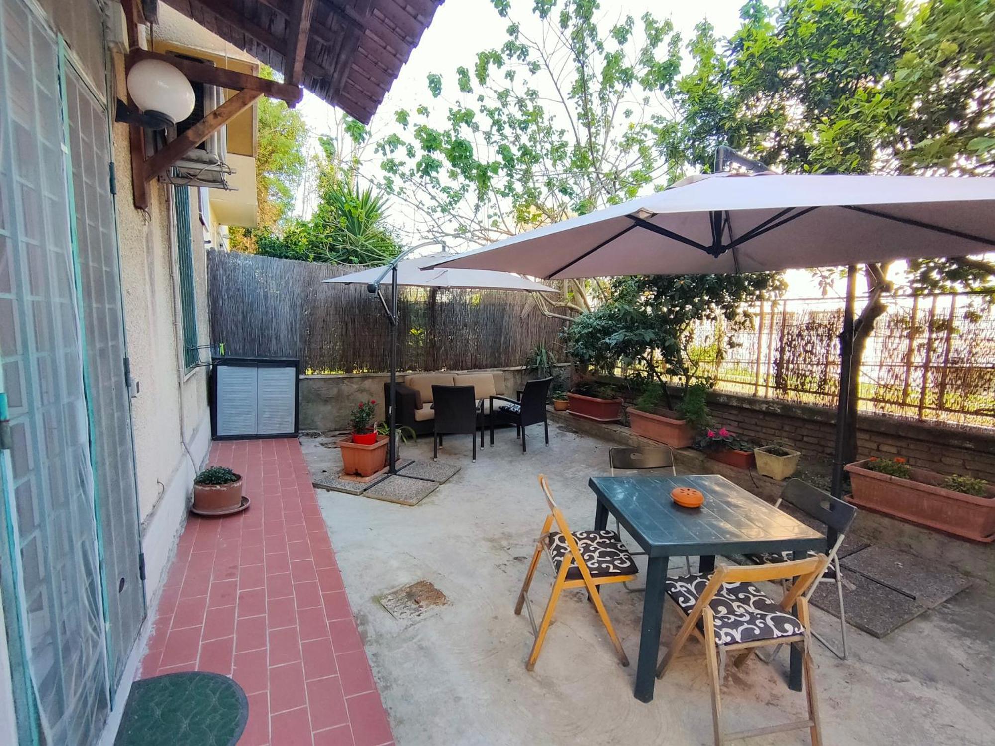 Bibbi's Garden Rom